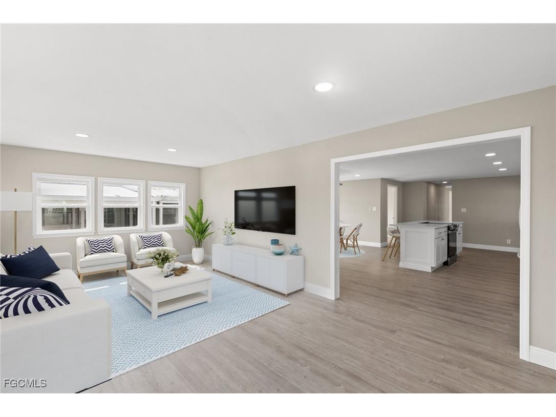 57 San Remo Circle Naples FL 34112 2025005505 image5