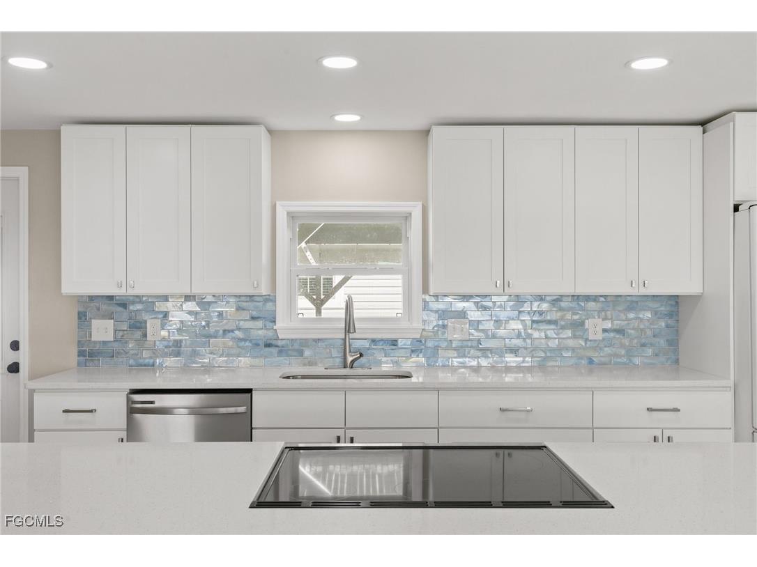 57 San Remo Circle Naples FL 34112 2025016977 image10