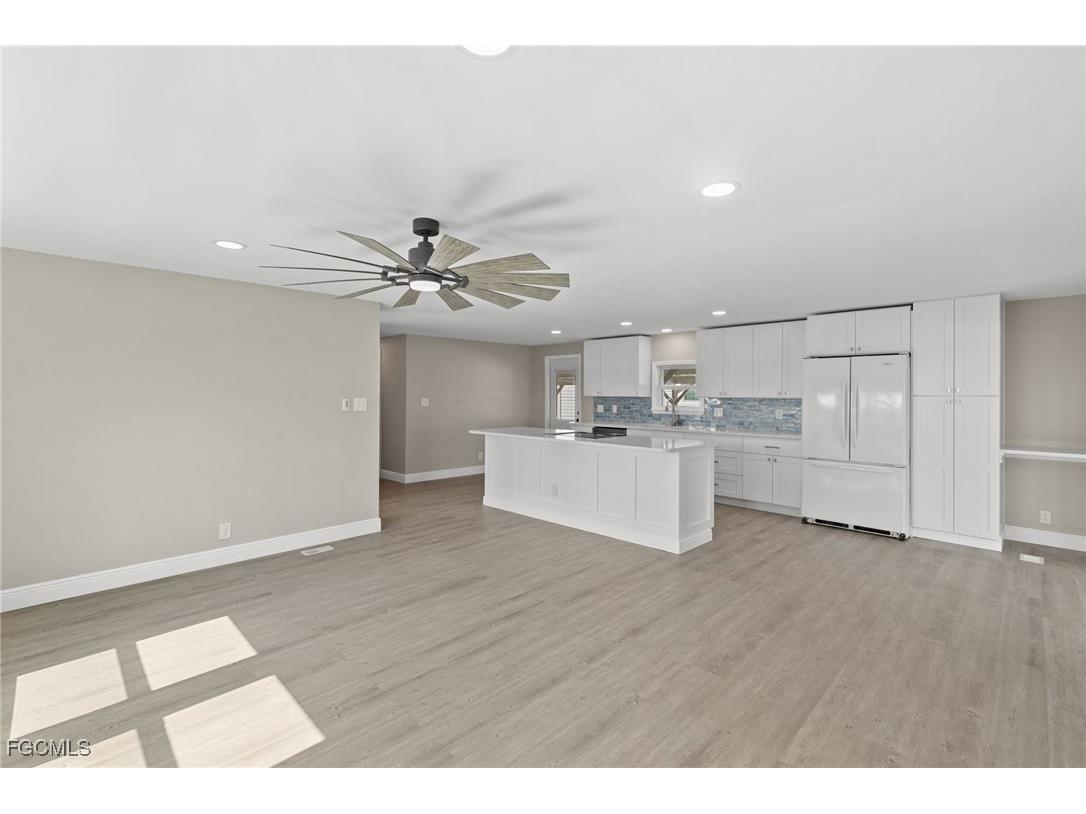 57 San Remo Circle Naples FL 34112 2025016977 image14