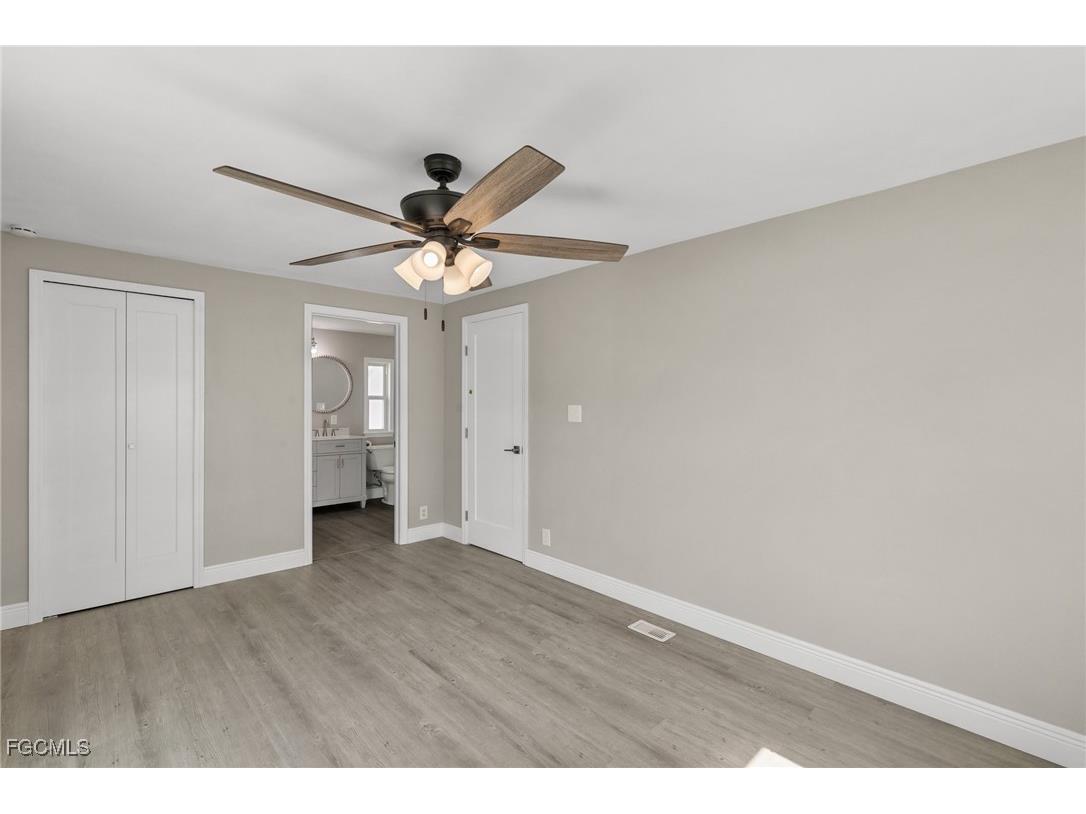 57 San Remo Circle Naples FL 34112 2025016977 image19