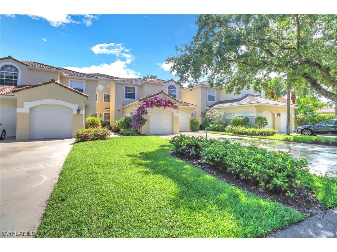 57 Silver Oaks Circle #103 Naples FL 34119 223030375 image1