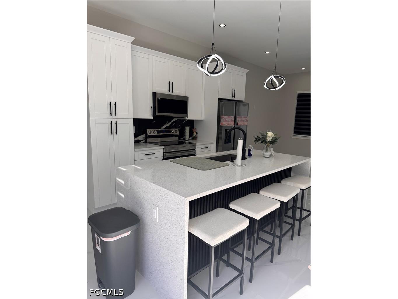 57 Xelda Ave South Lehigh Acres FL 33976 2026017697 image3