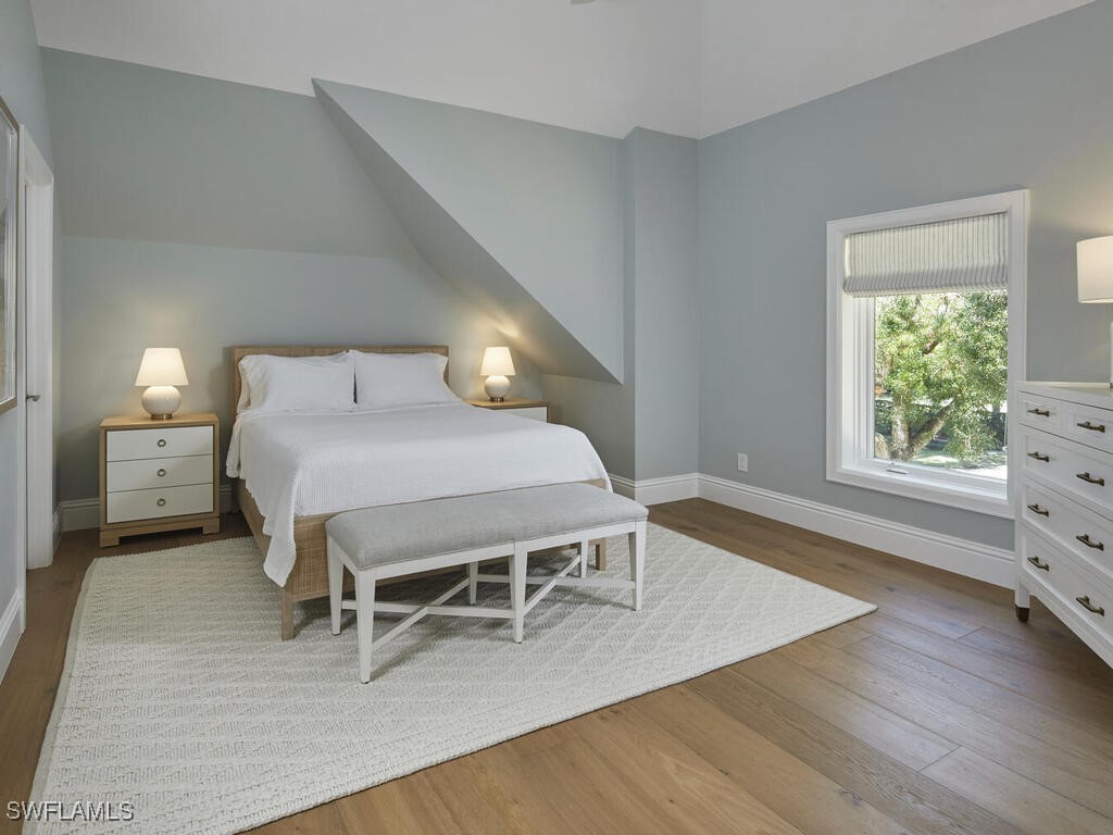 570 2nd Avenue N Naples FL 34102 225077400 image22