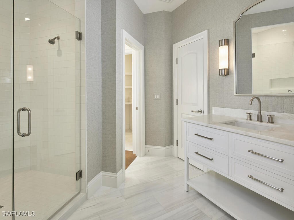 570 2nd Avenue N Naples FL 34102 225077400 image23