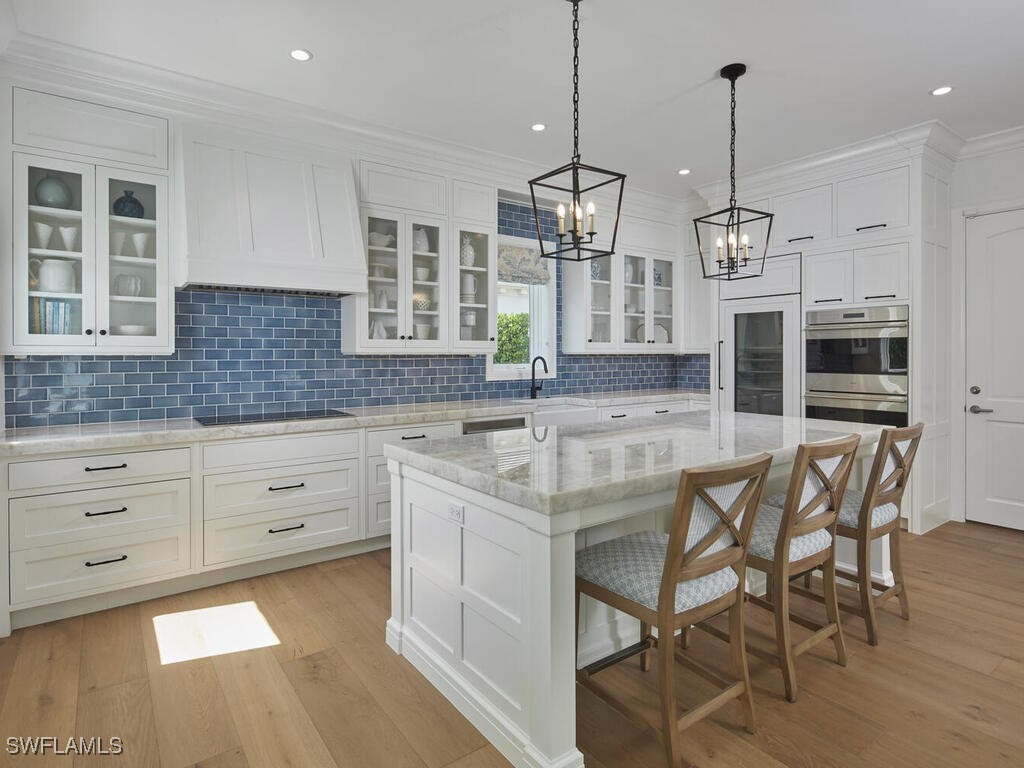 570 2nd Avenue N Naples FL 34102 225077400 image7