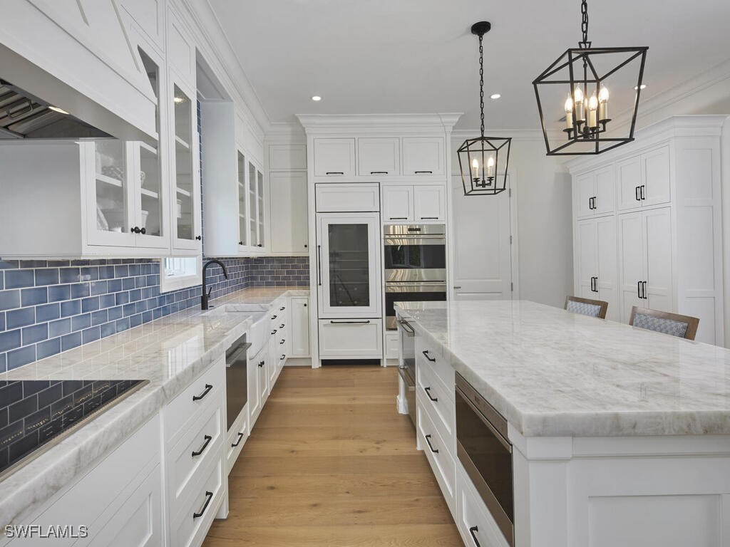 570 2nd Avenue N Naples FL 34102 225077400 image8