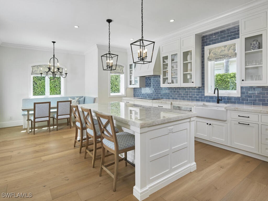 570 2nd Avenue N Naples FL 34102 225077400 image9