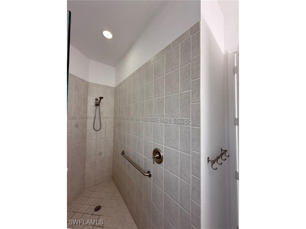 570 31st Street NW Naples FL 34120 225082236 image29