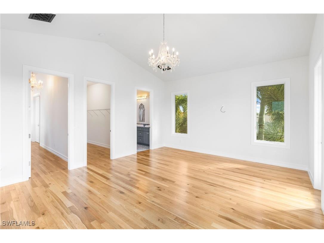 570 96th Avenue N Naples FL 34108 225067608 image16