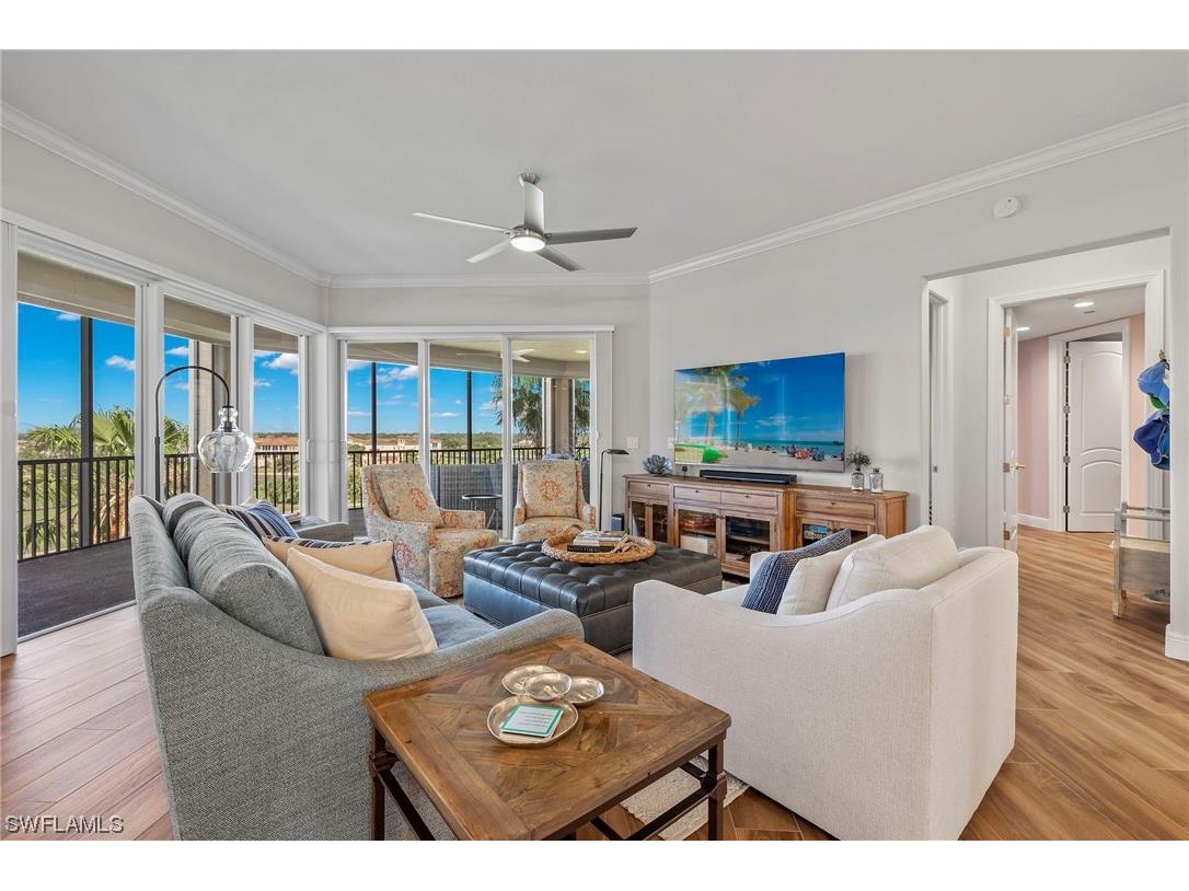 570 El Camino Real #2401 Naples FL 34119 223037979 image1