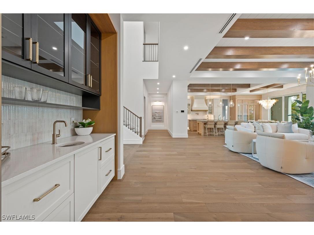 570 Harbour Drive Naples FL 34103 226006361 image10