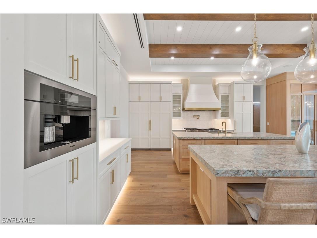 570 Harbour Drive Naples FL 34103 226006361 image14