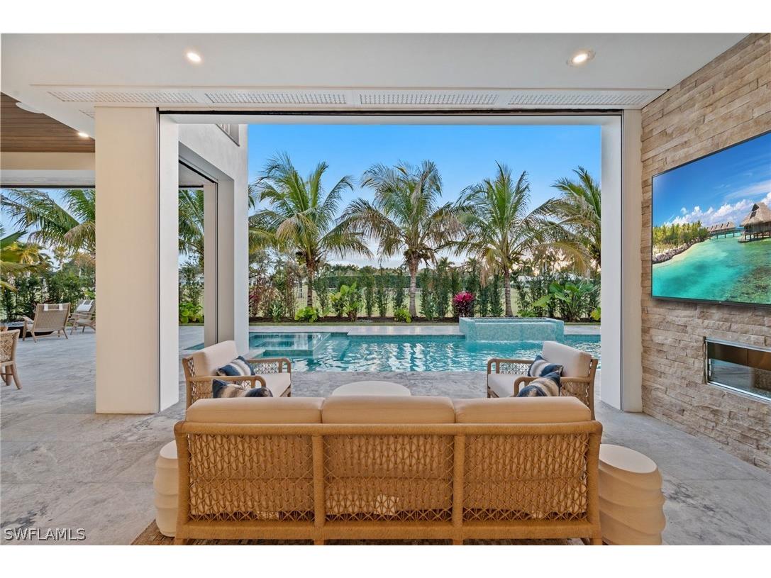 570 Harbour Drive Naples FL 34103 226006361 image31
