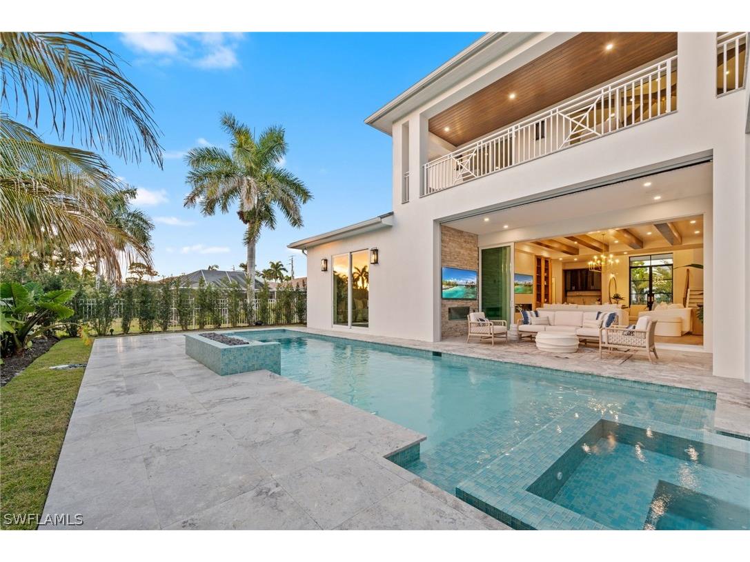 570 Harbour Drive Naples FL 34103 226006361 image35