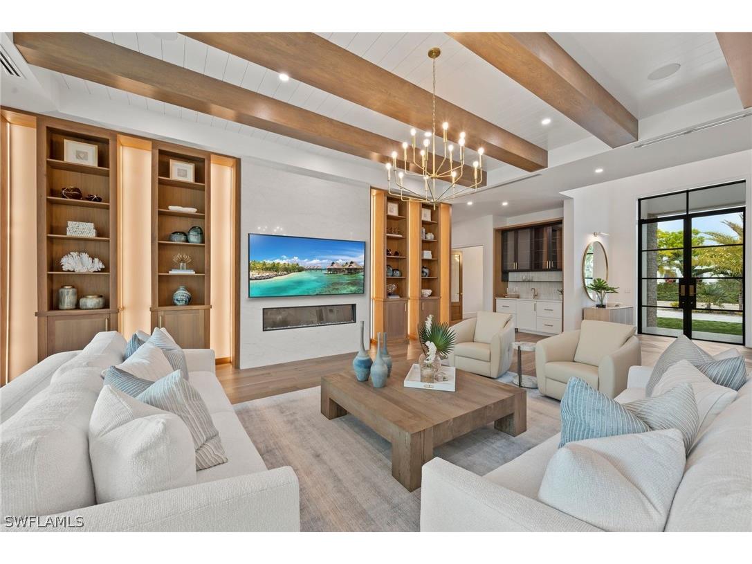 570 Harbour Drive Naples FL 34103 226006361 image7