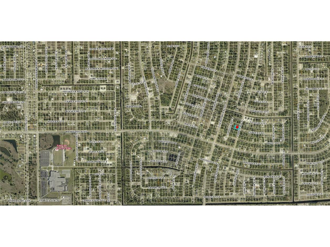 570 Parker Avenue S Lehigh Acres FL 33974 2025012984 image3