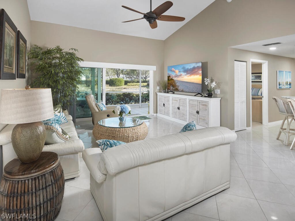 570 Windsor Square #101 Naples FL 34104 226007328 image4