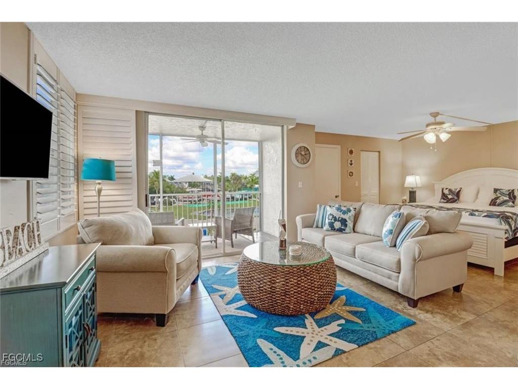 5700 Bonita Beach Road SW #204 Bonita Springs FL 34134 2025014288 image1