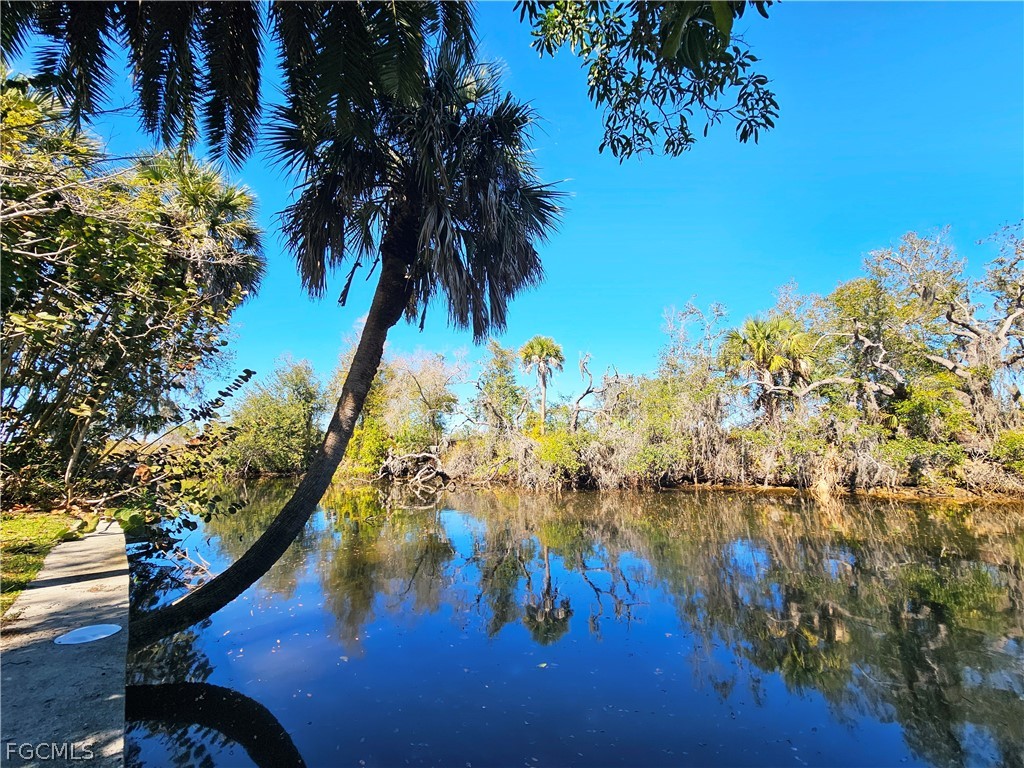 5700 Oakview Lane Punta Gorda FL 33950 2026007484 image2