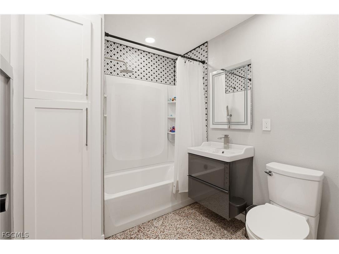 5700 Oakview Lane Punta Gorda FL 33950 2026007484 image23