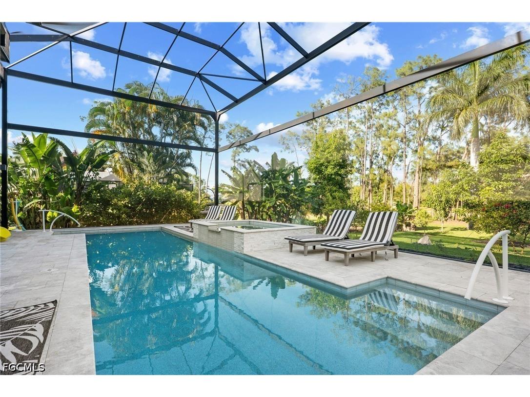 5700 Waxmyrtle Way Naples FL 34109 2026019839 image12