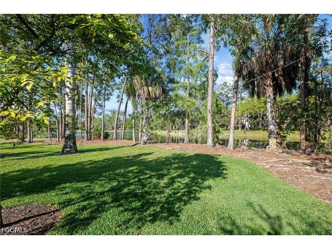 5700 Waxmyrtle Way Naples FL 34109 2026019839 image9