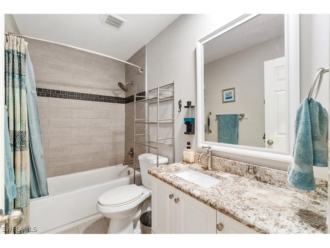 5700 Woodmere Lake Circle #E201 Naples FL 34112 226007938 image15