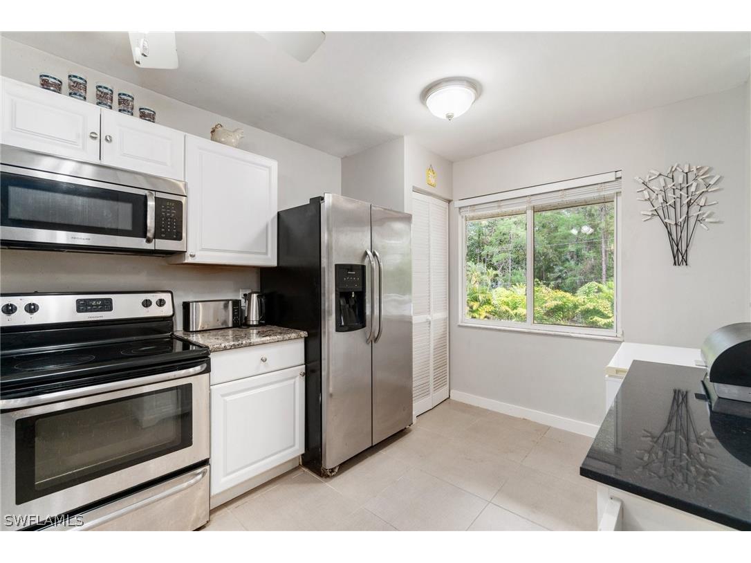 5700 Woodmere Lake Circle #E201 Naples FL 34112 226007938 image9