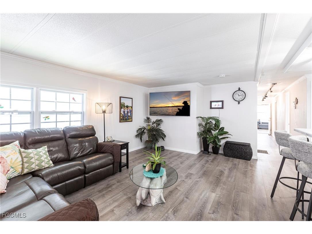 5701 Captain John Smith Loop North Fort Myers FL 33917 2025015306 image10