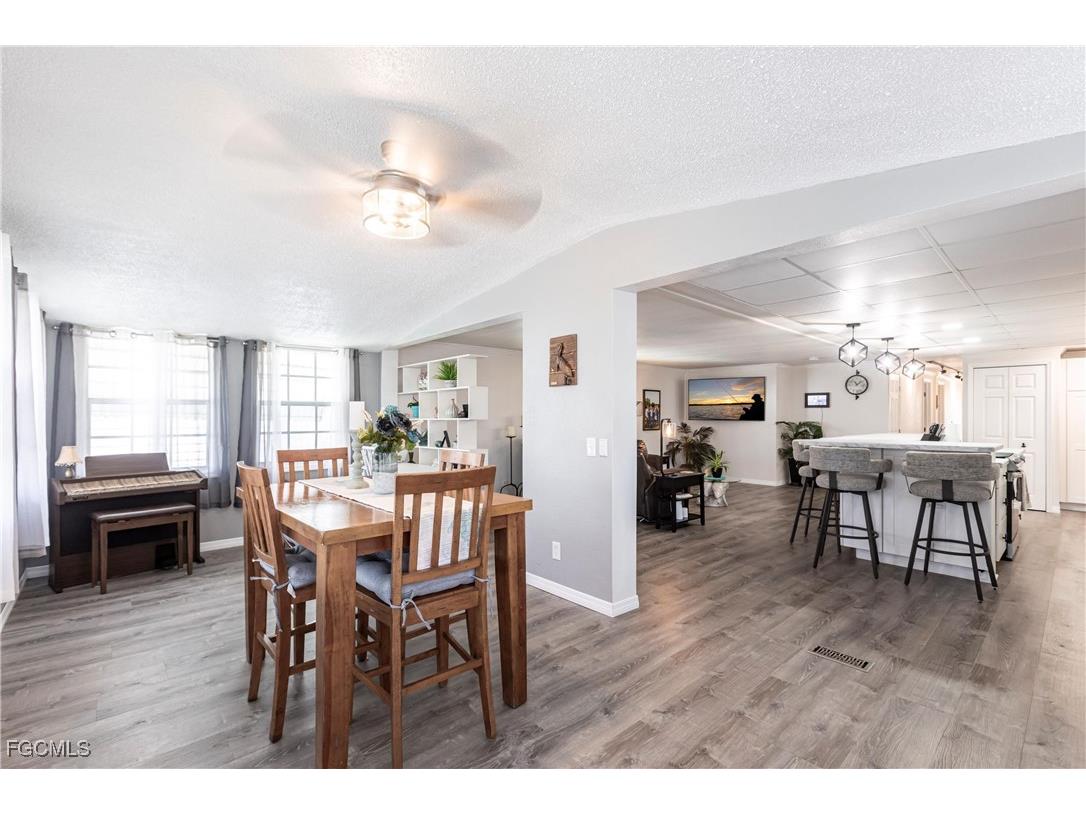 5701 Captain John Smith Loop North Fort Myers FL 33917 2025015306 image12