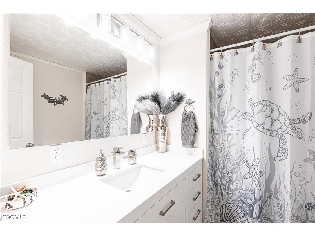 5701 Captain John Smith Loop North Fort Myers FL 33917 2025015306 image13