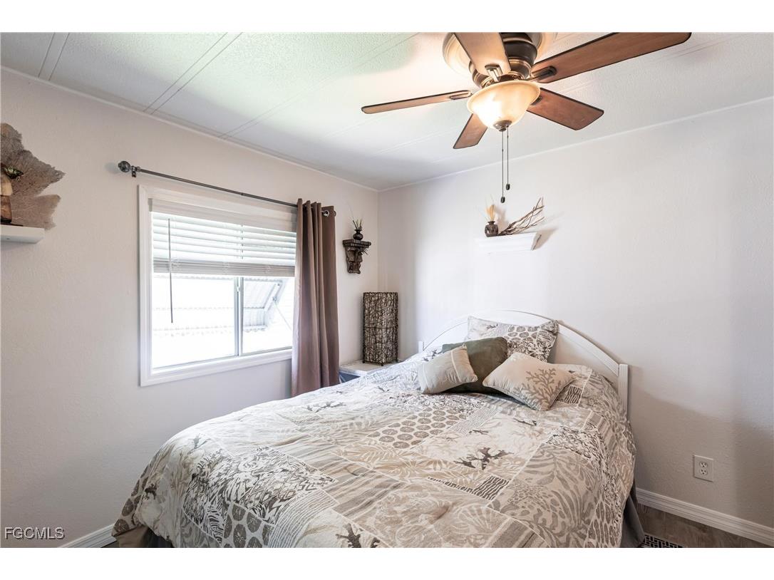 5701 Captain John Smith Loop North Fort Myers FL 33917 2025015306 image18