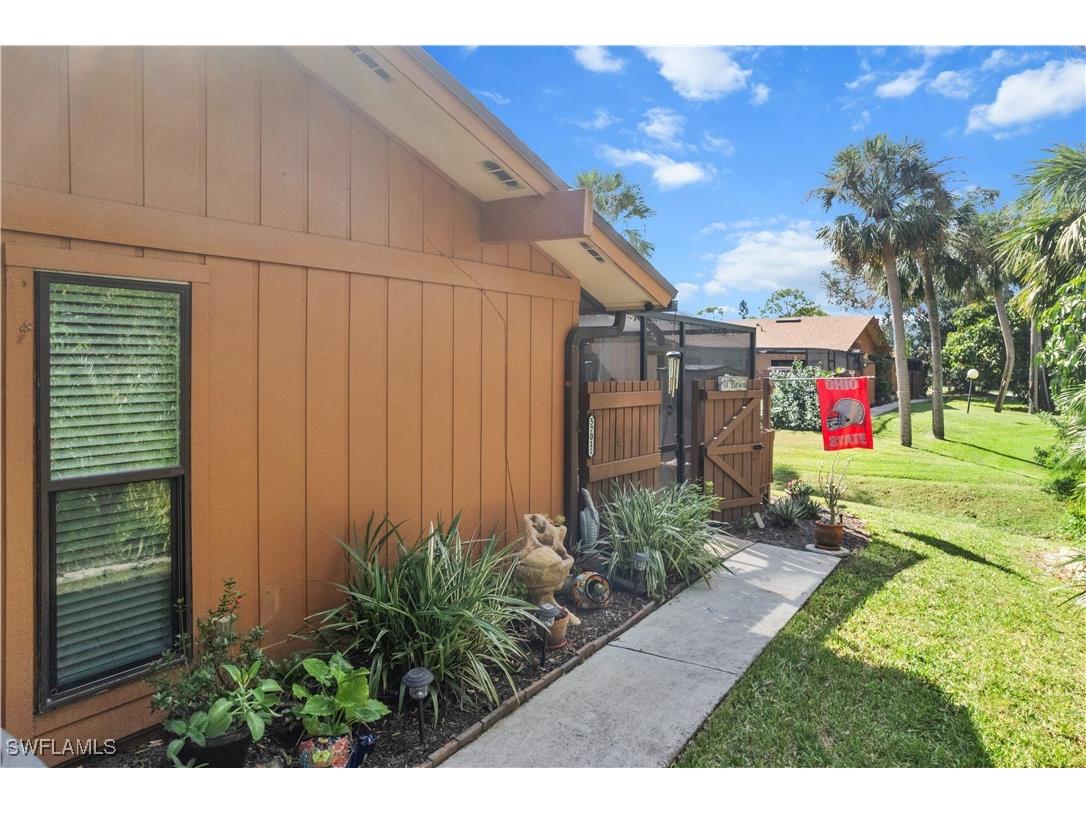 5701 Foxlake Drive #C North Fort Myers FL 33917 224081782 image1