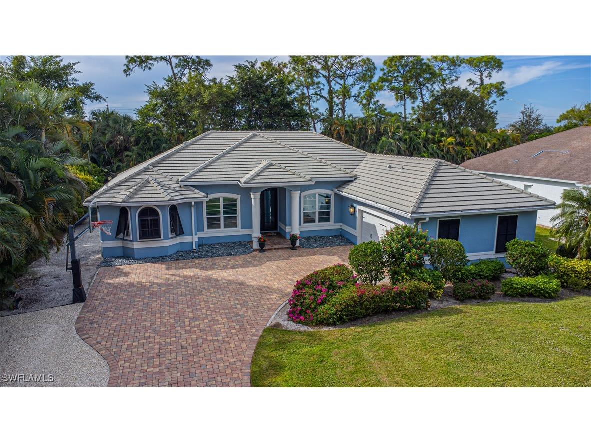 5701 Waxmyrtle Way Naples FL 34109 225001781 image1