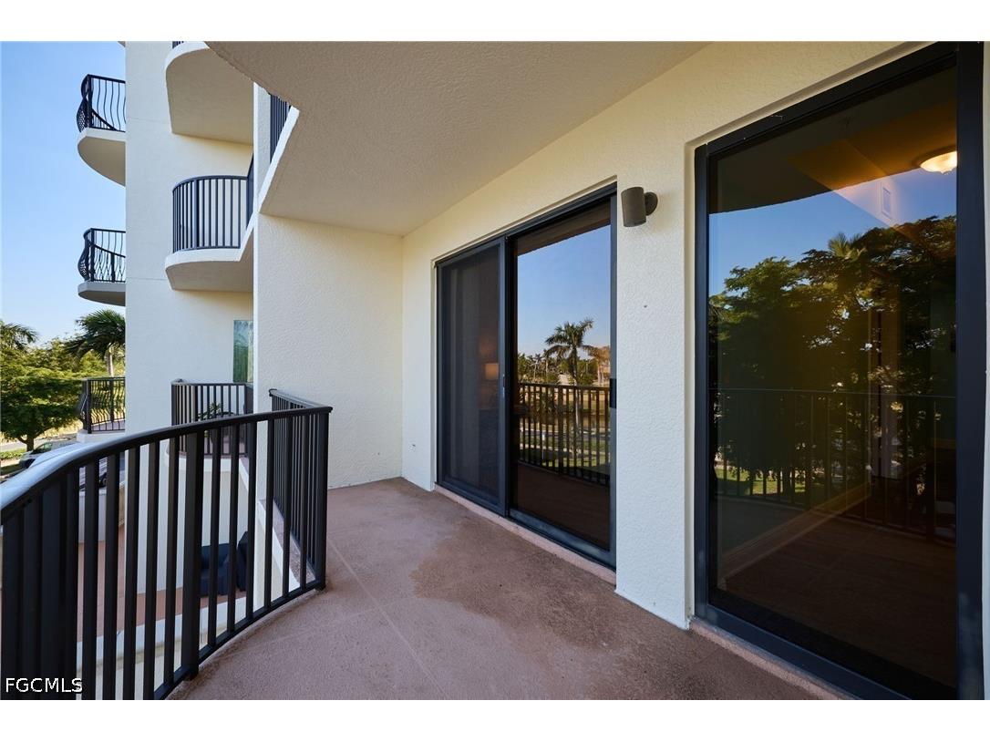 5702 Cape Harbour Drive #204 Cape Coral FL 33914 2026014963 image22