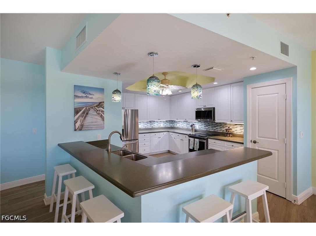 5702 Cape Harbour Drive #204 Cape Coral FL 33914 2026014963 image9