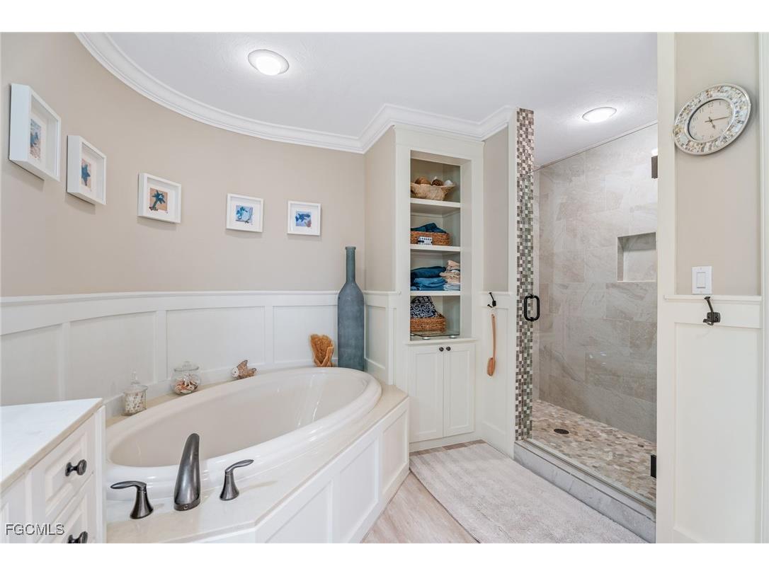 5702 Cape Harbour Drive #102 Cape Coral FL 33914 2026000497 image19