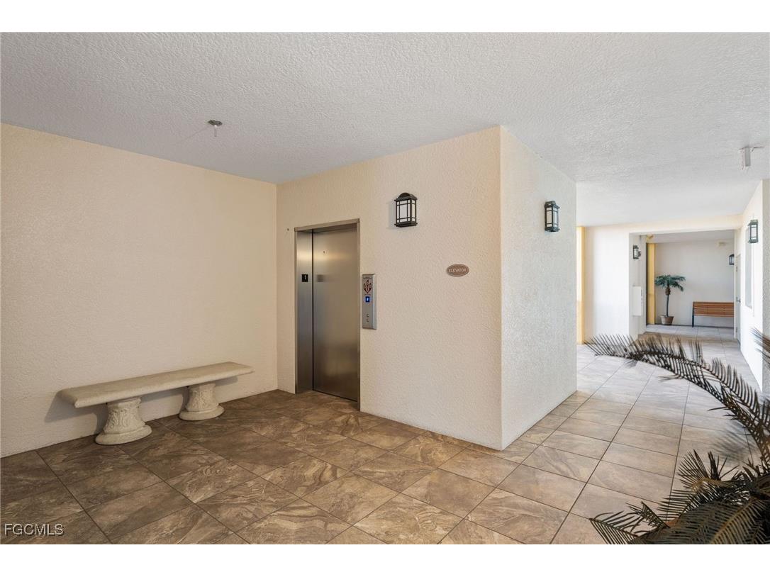 5702 Cape Harbour Drive #102 Cape Coral FL 33914 2026000497 image33