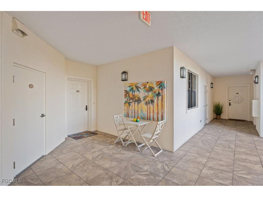 5702 Cape Harbour Drive #102 Cape Coral FL 33914 2026000497 image34