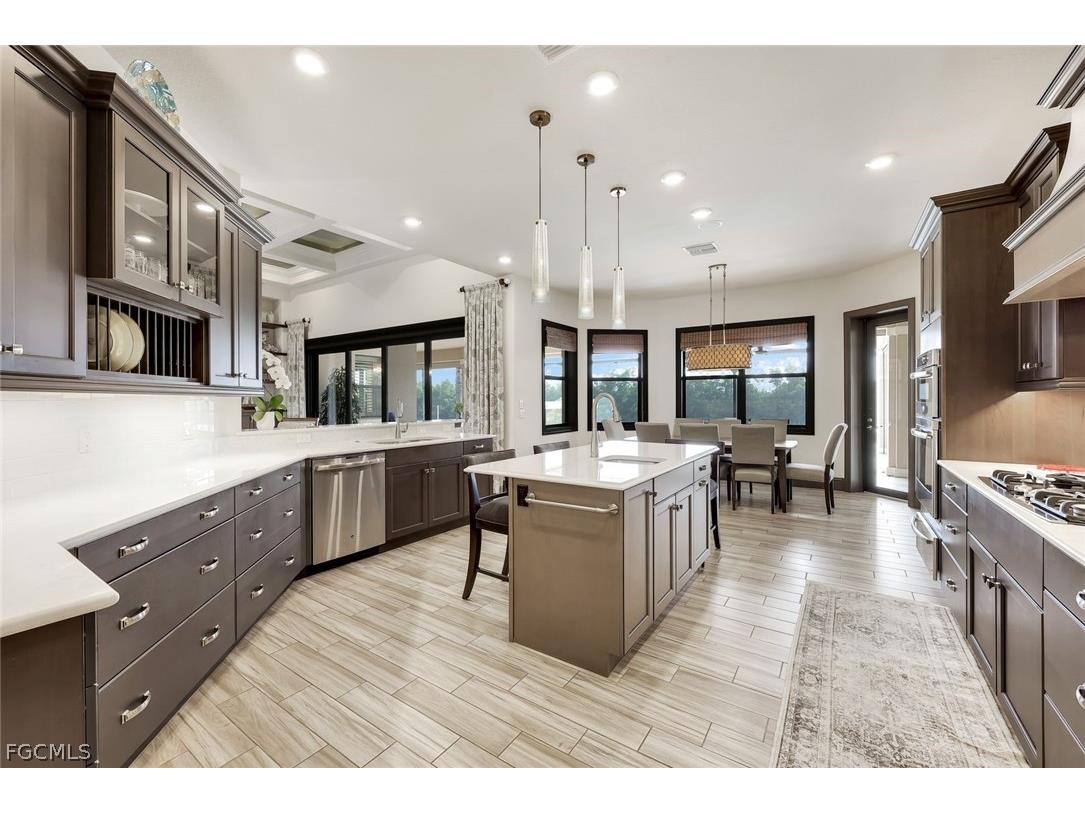 5703 Yardarm Court Cape Coral FL 33914 2026012560 image11