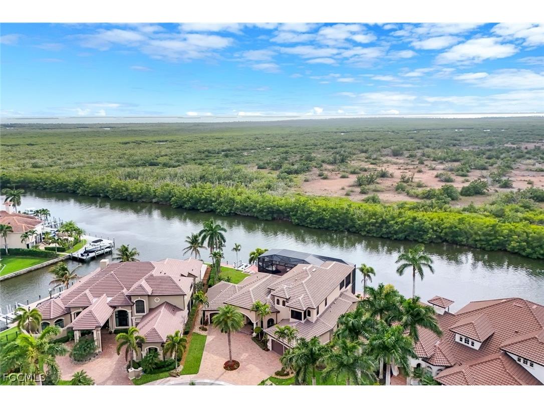 5703 Yardarm Court Cape Coral FL 33914 2026012560 image4