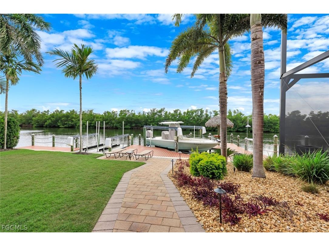 5703 Yardarm Court Cape Coral FL 33914 2026012560 image47