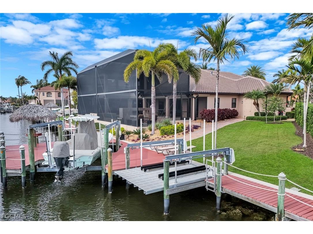 5703 Yardarm Court Cape Coral FL 33914 2026012560 image48