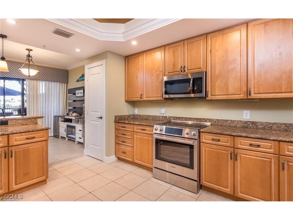 5704 Cape Harbour Drive #105 Cape Coral FL 33914 2025021348 image14