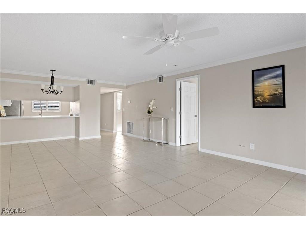 5705 Foxlake Drive #1 North Fort Myers FL 33917 2025014195 image14