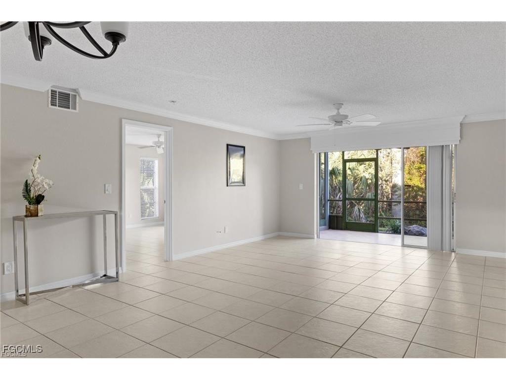 5705 Foxlake Drive #1 North Fort Myers FL 33917 2025014195 image5