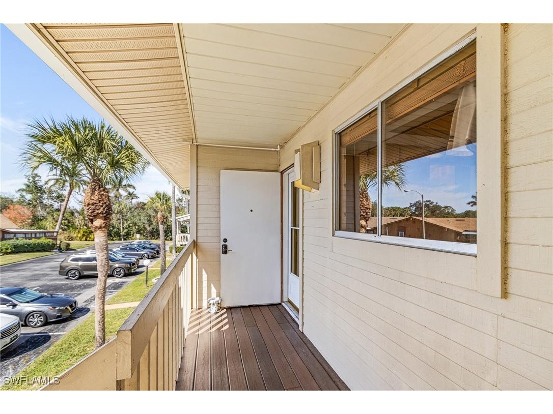 5705 Foxlake Drive #11 North Fort Myers FL 33917 225012275 image1