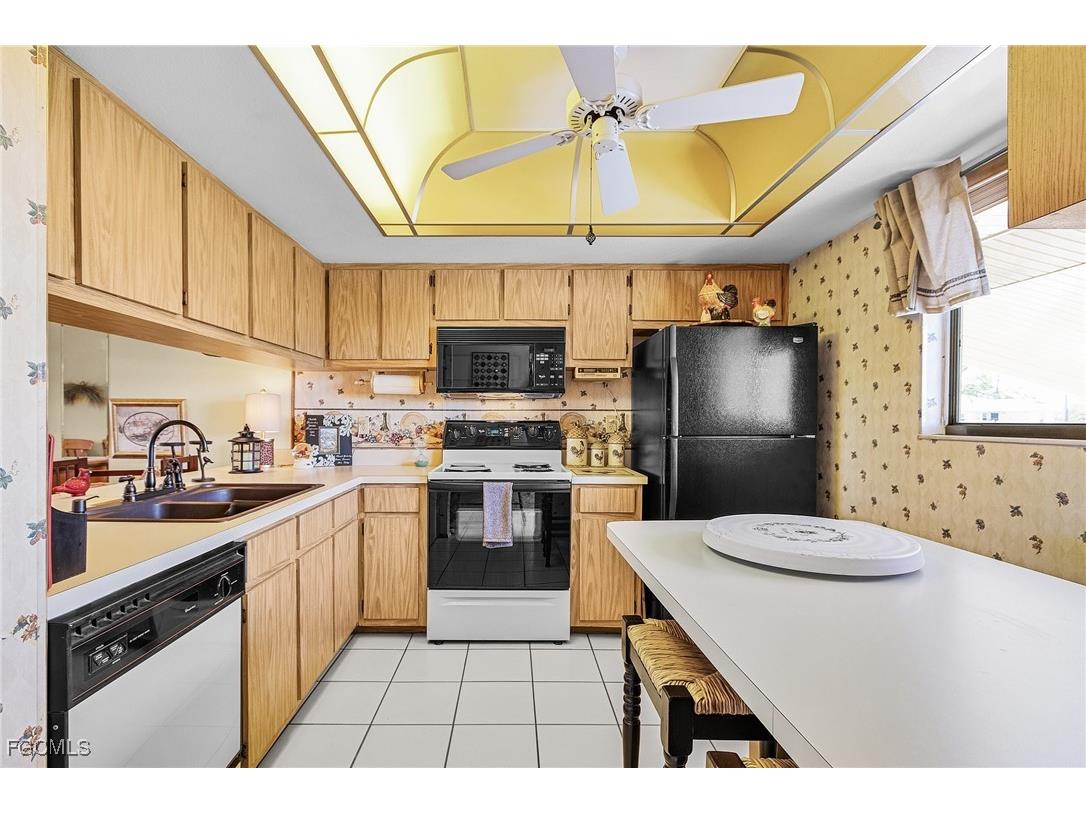 5705 Foxlake Drive #11 North Fort Myers FL 33917 225012275 image2