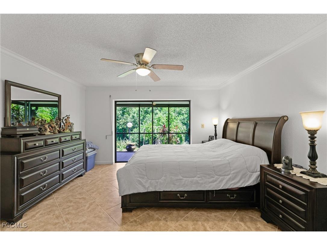 5705 Foxlake Drive #4 North Fort Myers FL 33917 2025003557 image18