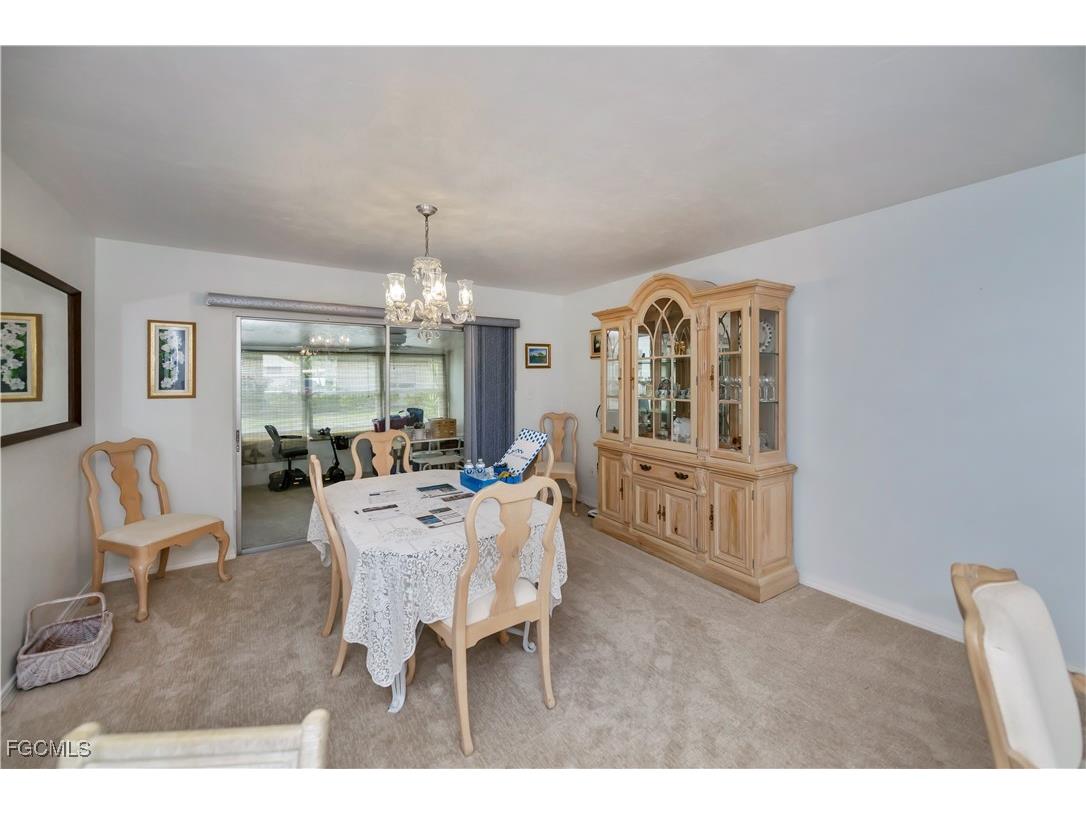 5705 Harbour Club Road Fort Myers FL 33919 2025009372 image10